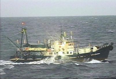 Береговая охрана Японии в водах Восточно-Китайского моря 