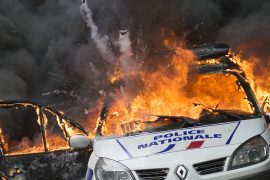 Во Франции протестует полиция