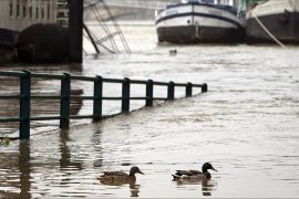 Наводнение во Франции стихает, начинается уборка