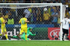Евро-2016: Германия обыграла Украину