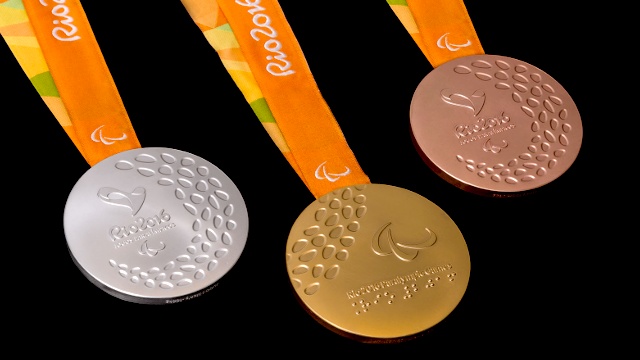 В Рио представили олимпийские медали