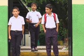 Венесуэльские дети перестают ходить в школы