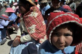 В горах Перу из-за холода гибнут дети