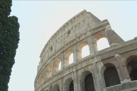 Стены древнеримского Колизея отмыли от грязи