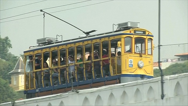 Трамваи вернулись на улицы Рио-де-Жанейро
