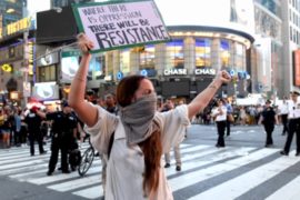 В Нью-Йорке протестуют против убийства темнокожих
