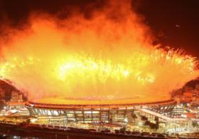 Олимпиада в Рио открылась зрелищным фейерверком