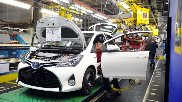 Япония: сектор машиностроения получил больше заказов