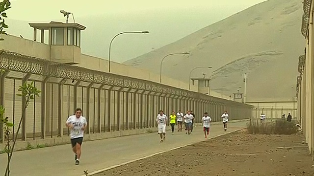 В перуанской тюрьме впервые провели спортивный забег