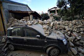Сильное землетрясение в Италии, есть жертвы