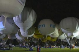Германия: 24 воздушных шара соревнуются на дальность полёта