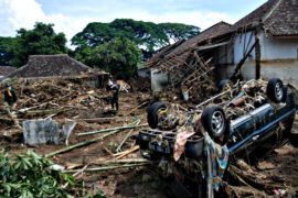 Наводнение на Яве: более 20 погибших