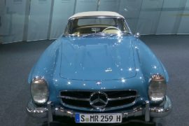 Выставка ретро-автомобилей в Берлине: роскошь и история