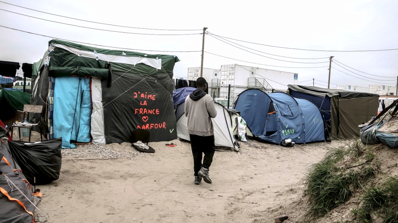 Мигранты считают дни до сноса лагеря «Джунгли» в Кале