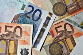 Шесть стран ЕС рискуют нарушить бюджетные правила блока