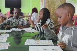 Кения: детей из трущоб учат технологиям и инжинирингу