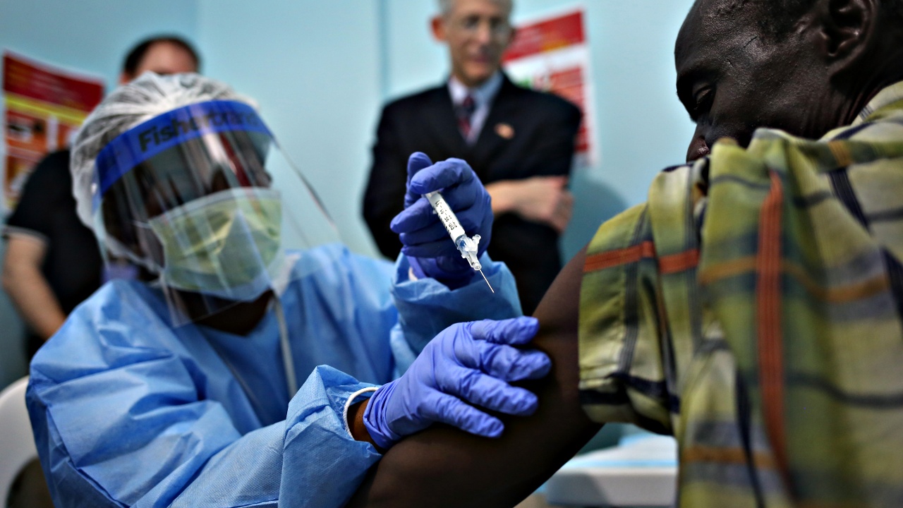 ВОЗ: экспериментальная вакцина от Эболы эффективна