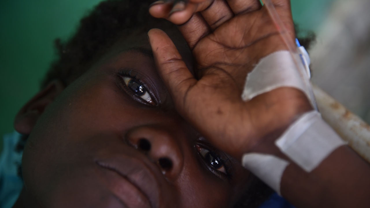 Почему гаитяне продолжают гибнуть от холеры?