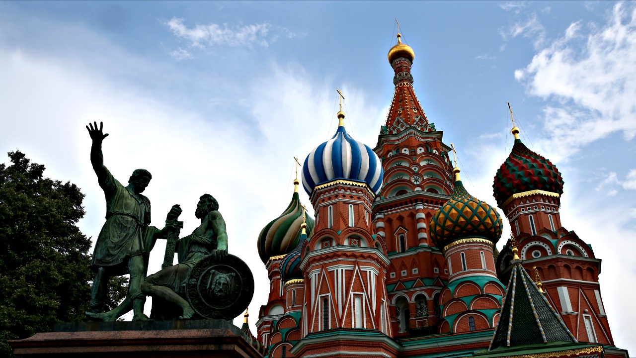 Зарубежные туристы стали охотнее приезжать в Москву