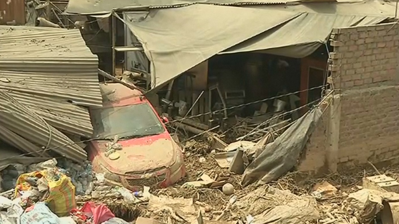 Наводнения в Перу: не менее 14 жертв