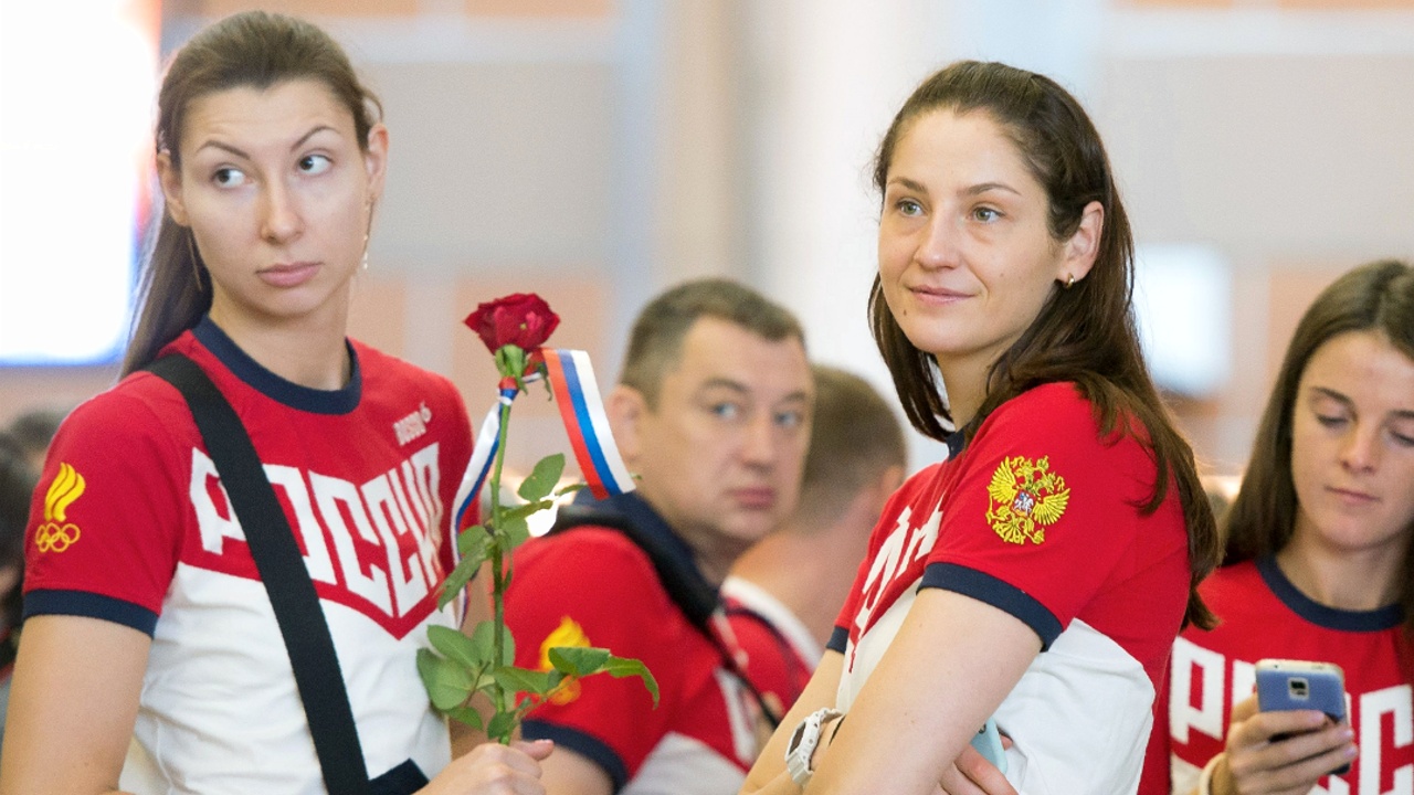 Дисквалификацию с российских легкоатлетов не снимут до ноября
