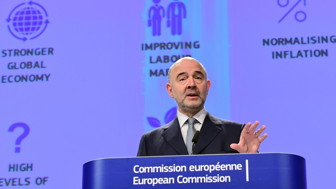 Еврокомиссия прогнозирует спад в экономике в 2017