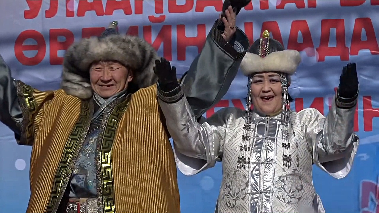 Фестиваль зимы проходит в Монголии при 20-градусных морозах