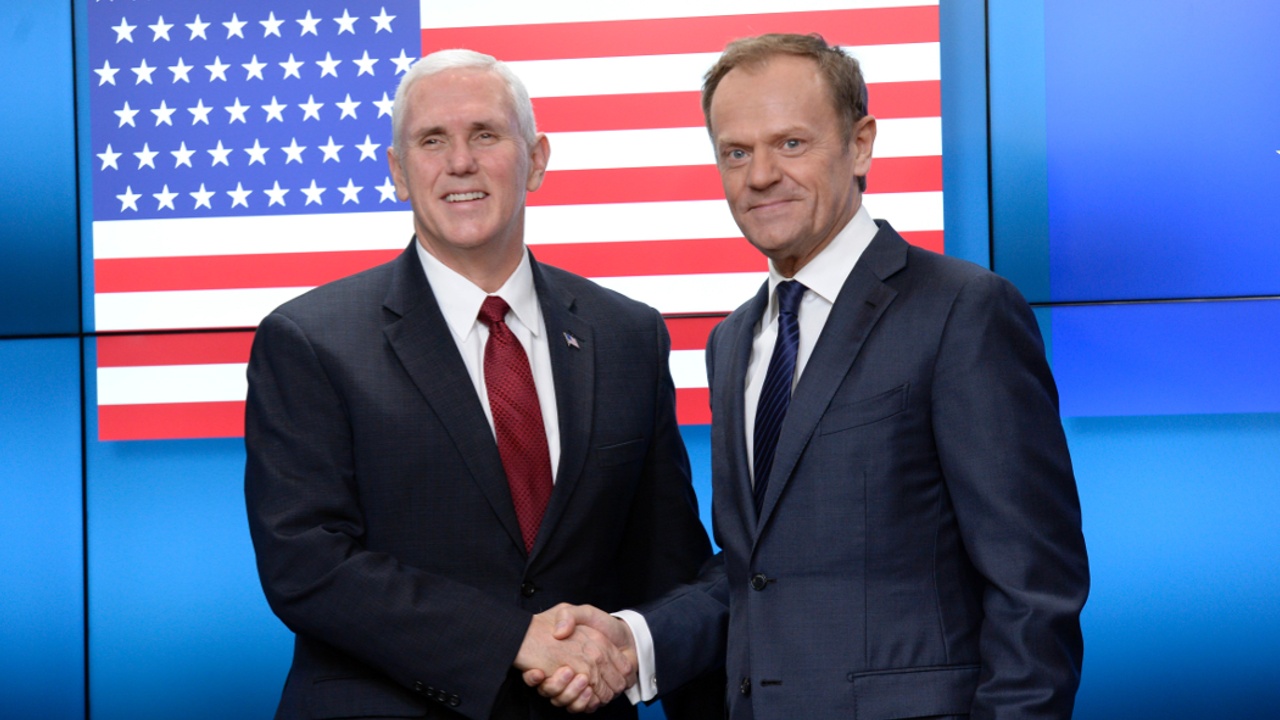 Вице-президент США передал послание о сотрудничестве с ЕС