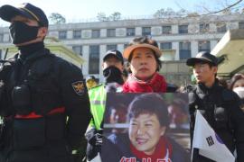 Президент Кореи не продлил спецрасследование коррупционного скандала