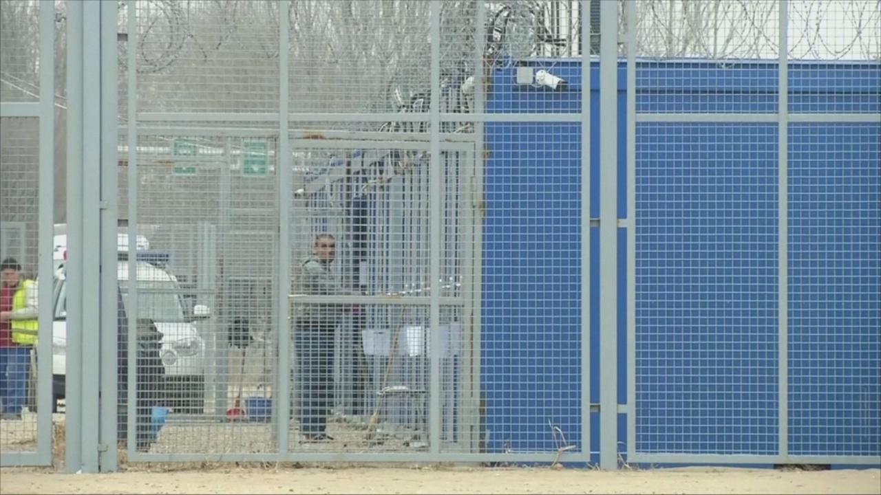 Венгрия лишила мигрантов права на свободное передвижение