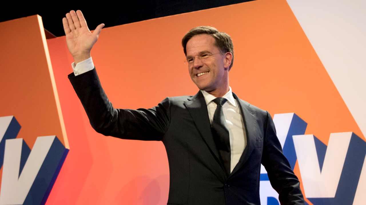 На выборах в Нидерландах победила партия премьера