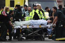 Теракт в Лондоне: мужчина на автомобиле давил прохожих
