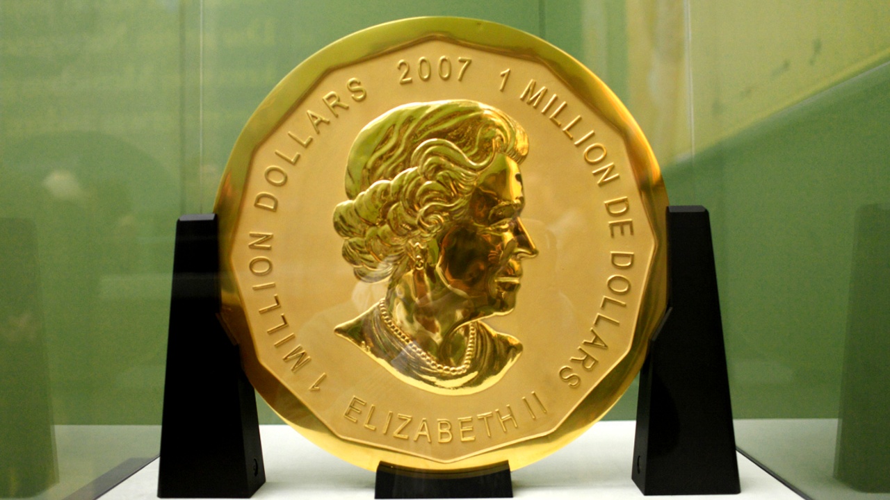 Из музея в Берлине украли золотую монету весом 100 кг