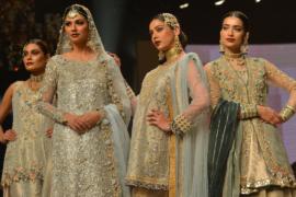 Богатую свадебную моду Пакистана показали в Карачи