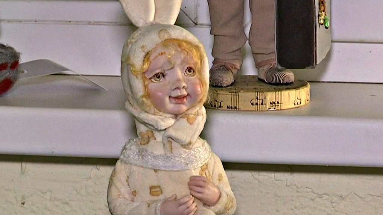 В теракте в Петербурге погибла известный кукольный дизайнер