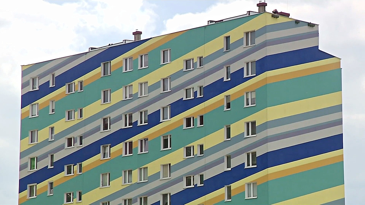 В польском городе запретили раскрашивать дома в яркие цвета