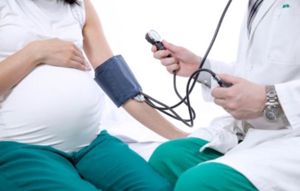 Беременность с клиникой «АВА — ПЕТЕР» — комфортнее
