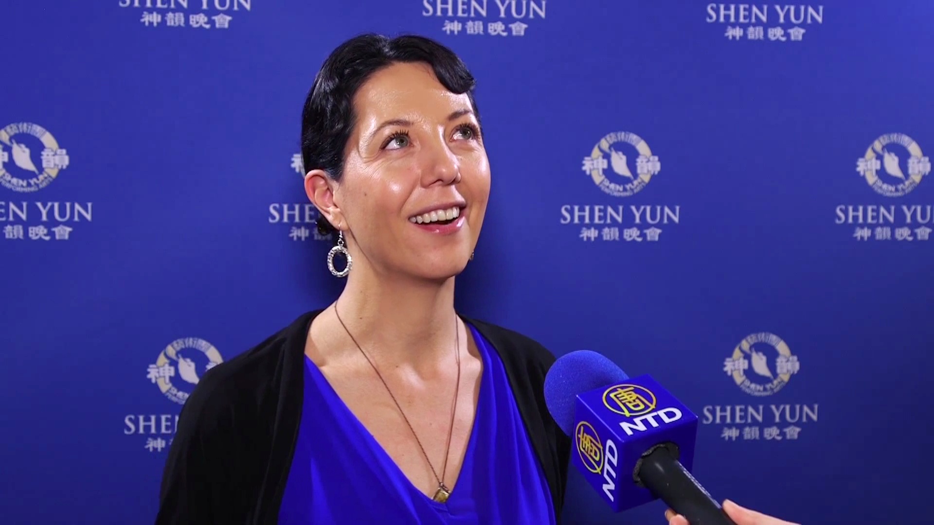 Зрители в Клермонте: шоу Shen Yun — вдохновляющее и прекрасное