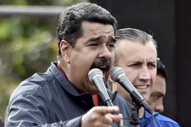 Решение Мадуро вызвало критику оппозиции и новые протесты