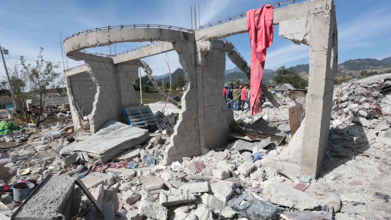 Взрыв на складе пиротехники в Мексике: погибло 11 детей
