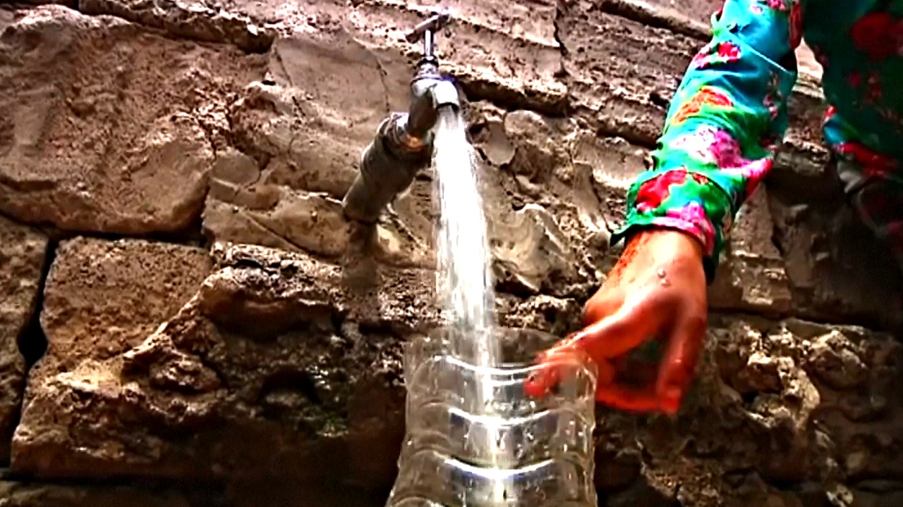 Чистая вода поможет остановить эпидемию холеры в Йемене