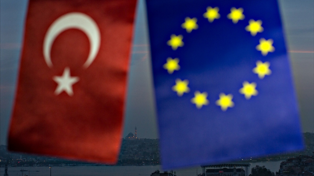Европарламент призывал прекратить переговоры с Турцией о вступлении в ЕС