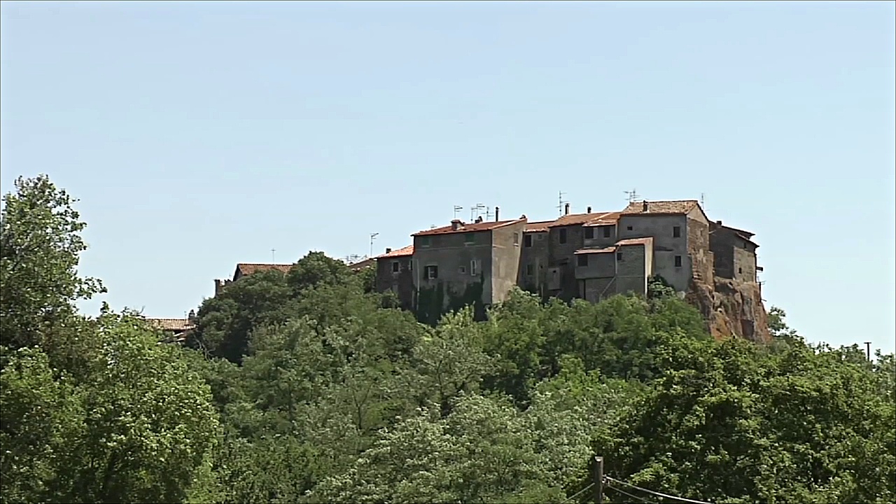 Заброшенные замки Италии ждут новых хозяев
