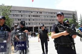 Турция продлила чрезвычайное положение ещё на 3 месяца