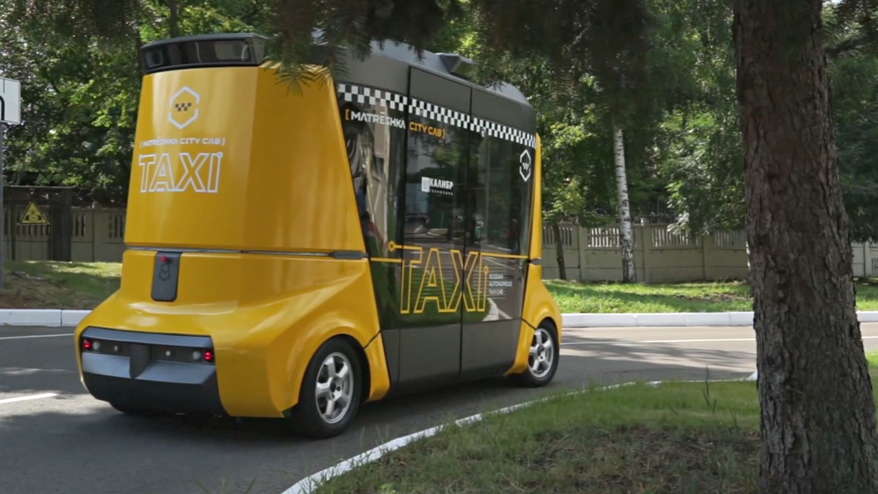 Беспилотное такси «Матрёшку» показали в Москве
