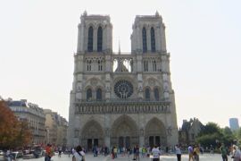 Парижскому собору Нотр-Дам нужно 100 млн евро на реставрацию