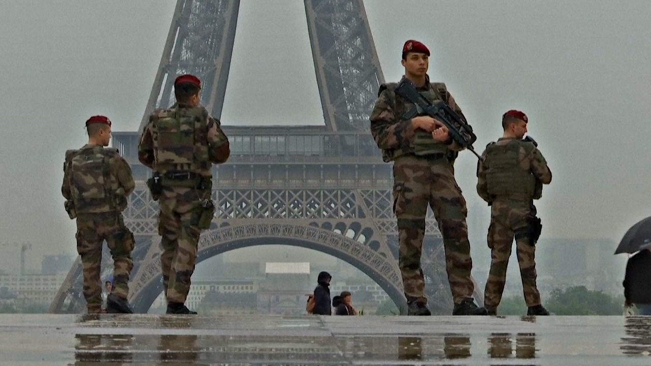 Франция адаптирует антитеррористическую операцию