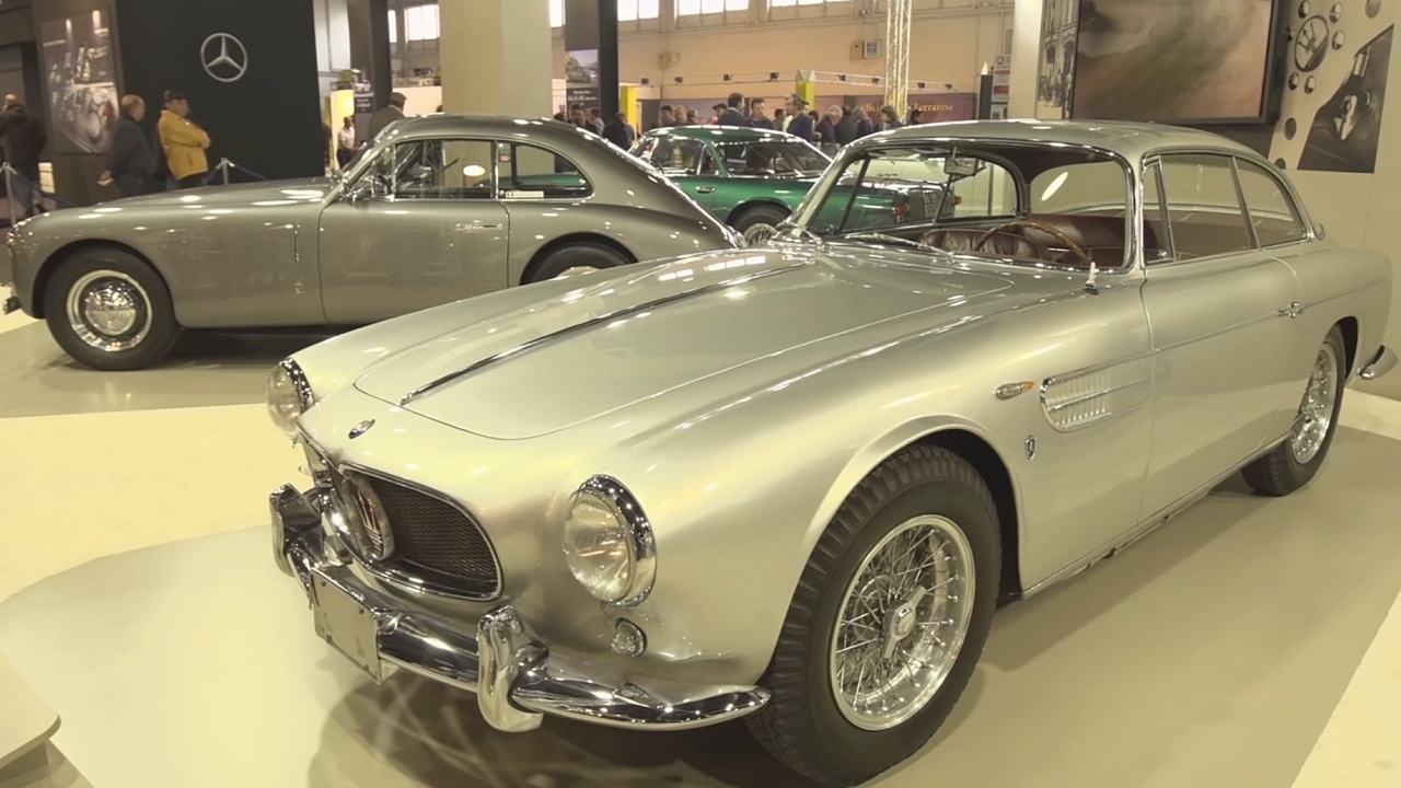 Alfa Romeo Риты Хейворт и Ferrari Dino показали на выставке в Падуе