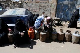 В Йемене подорожало топливо после закрытия портов Эр-Риядом
