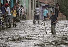 На город в Колумбии сошёл селевой поток, есть жертвы